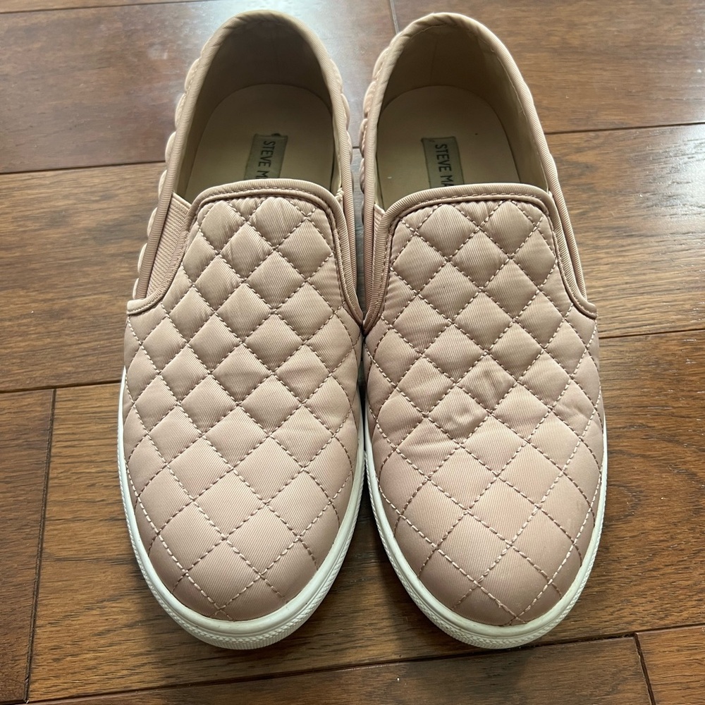 Steve Madden Ecentrcq- Pink, Quilted Sneakers